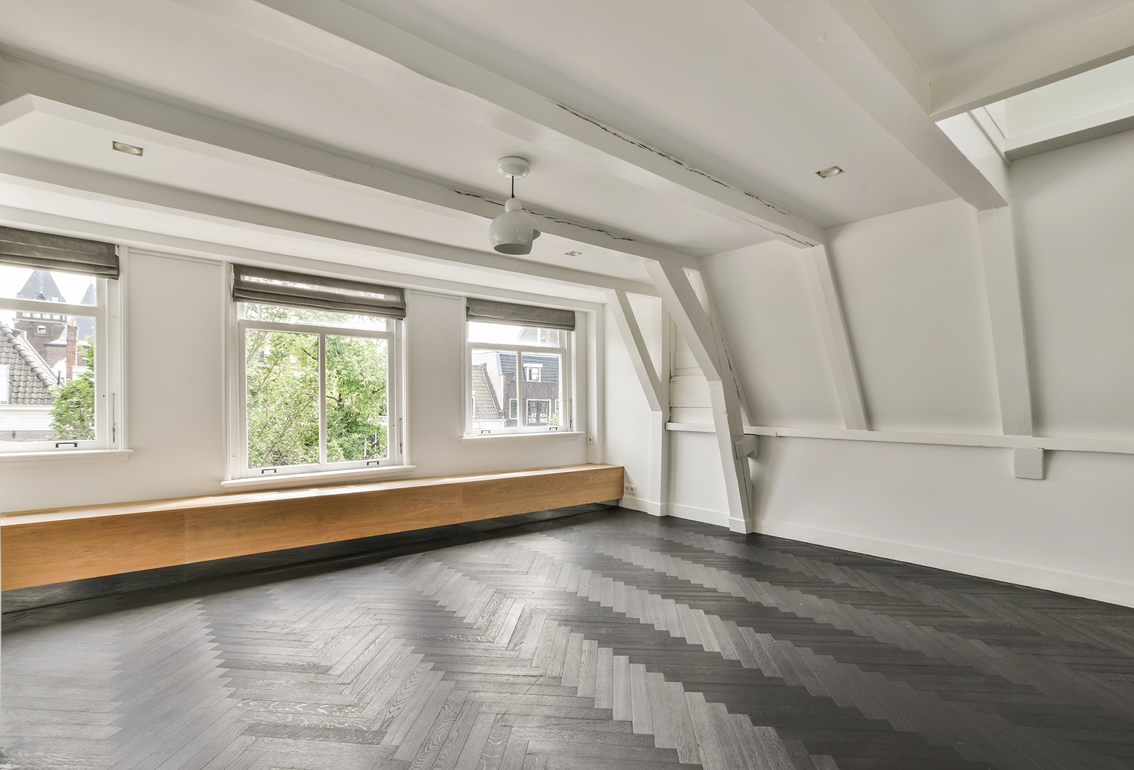 Virtual staging example 14 - Before