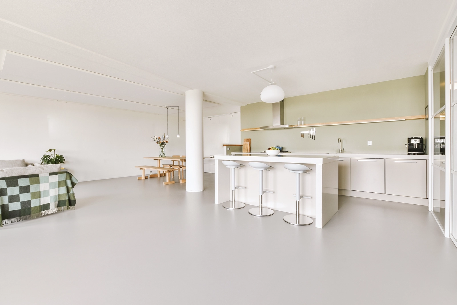 Virtual staging example 3 - Before